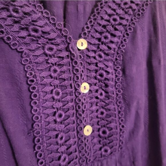 #70 Catherines Purple Crochet Lined Neckline Womens Blouse, Plus Size 2X 22/24 - Picture 6 of 8